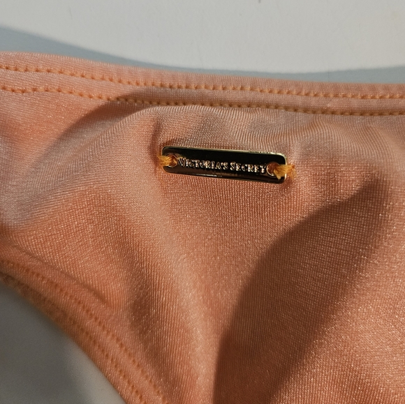 Victoria's Secret The Knock Out Bikini Bottom - Picture 4 of 6